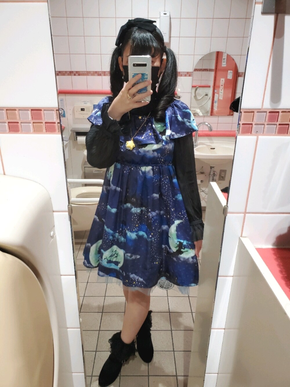 「秋服、ガーリー、milk、axes femme、観劇スタイル、魔法使い」｜「MILKのアイテム（ワンピース、ブルー系）」を使った、ありすさん（レディース・160cm）の秋コーディネートの1枚目の写真