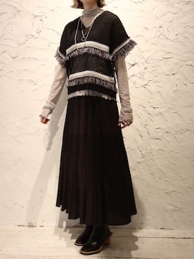 「EN'DAY（エンディ）のアイテム」を使った、4onさん（レディース・168cm）の春コーディネート