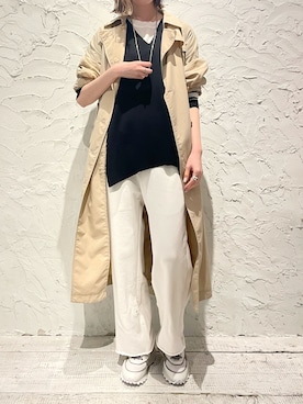 「TATRAS」｜「アイテム（スウェットパンツ）」を使った、4onさん（レディース・168cm）の春コーディネート
