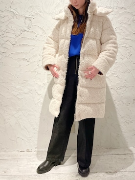 「B'2nd（ビーセカンド）のアイテム（ブーツ）」を使った、4onさん（レディース・168cm）の冬コーディネート