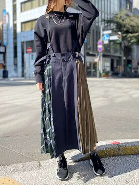 「MSGM（エムエスジーエム）のアイテム」を使った、4onさん（レディース・168cm）の秋コーディネート