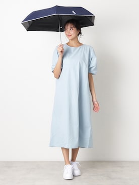 「アイテム（折りたたみ傘）」を使った、MOONBAT_officialさん（レディース・170cm）の秋コーディネート