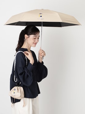 「POLO RALPH LAUREN（ポロ ラルフ ローレン）の遮光100％ 遮熱 折りたたみ日傘 ショルダーバッグ付 ポロベア（折りたたみ傘、ベージュ系）」を使った、MOONBAT_officialさん（レディース・165cm）の春コーディネート