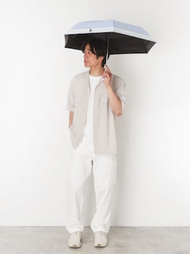 「アイテム（折りたたみ傘）」を使った、MOONBAT_officialさん（メンズ・175cm）の秋コーディネート