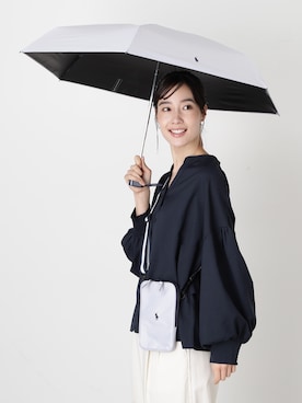 「POLO RALPH LAUREN（ポロ ラルフ ローレン）の【WEB限定】遮光100% 晴雨兼用折りたたみ日傘 コンパクト ポーチ付き "POLOワンポイント" ポロ（折りたたみ傘、グレー系）」を使った、MOONBAT_officialさん（レディース・165cm）の春コーディネート