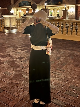 「CHARLES & KEITH（チャールズ & キース）のメタリックバックル ブロックヒールメリージェーン（パンプス）」を使った、Miiaさん（レディース・152cm）の秋コーディネート