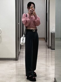 GU（ジーユー）の「起毛タックテーパードパンツ（テーパードパンツ