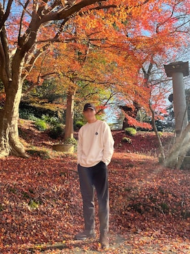 「アイテム（ダウンベスト、ブラウン系）」を使った、Yu-kiさん（メンズ・177cm）の秋コーディネート