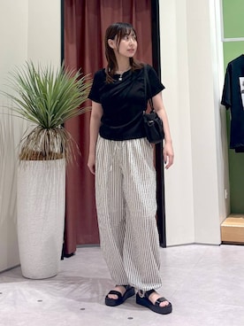 「LOWRYS FARM（ローリーズファーム）のＴＯＰモチーフステンレスネックレス 1050283（ネックレス、シルバー系）」を使った、akn.さん（レディース）の夏コーディネート