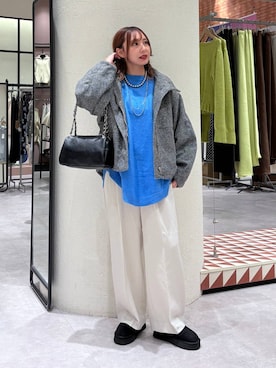 「クリスマス」｜「アイテム（アクセサリー）」を使った、akn.さん（レディース・158cm）の冬コーディネート