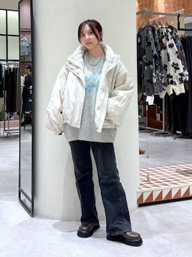 「アイテム（その他アウター）」を使った、akn.さん（レディース・158cm・20代）の秋コーディネート