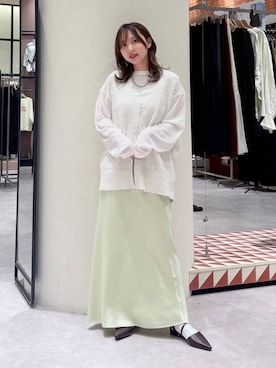 「LOWRYS FARM（ローリーズファーム）のストレッチサテンスカート　 290120（スカート、グリーン系）」を使った、akn.さん（レディース）の春コーディネート