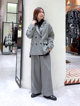 「アイテム（テーラードジャケット）」を使った、akn.さん（レディース・158cm・30代）の秋コーディネート