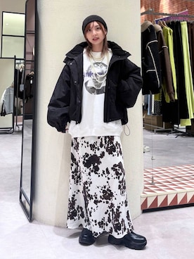 「アイテム（その他アウター、ブラック系）」を使った、akn.さん（レディース・158cm）の冬コーディネート