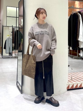 「アイテム（サンダル）」を使った、akn.さん（レディース・158cm・30代）の秋コーディネート