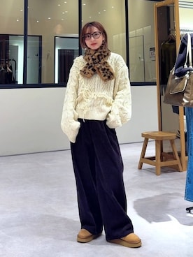 「アイテム（ネックウォーマー/スヌード）」を使った、akn.さん（レディース・158cm）の秋コーディネート