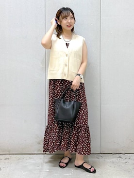 「アイテム（ベスト）」を使った、akn.さん（レディース・158cm・30代）の夏コーディネート