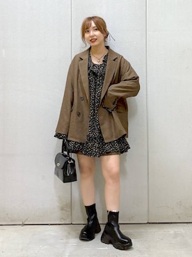 「アイテム（テーラードジャケット）」を使った、akn.さん（レディース・158cm・30代）の秋コーディネート