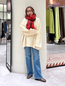 「アイテム（ストール/ショール）」を使った、akn.さん（レディース・158cm・30代）の冬コーディネート