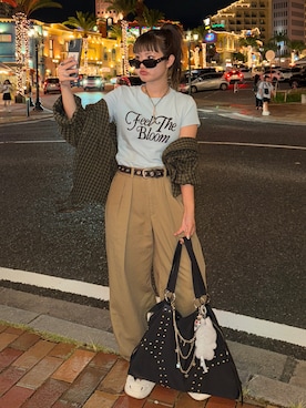 「アイテム（チノパンツ）」を使った、rin.さん（レディース・153cm）の秋コーディネート