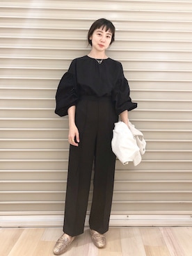 「袖ボリューム」｜「アイテム（スラックス）」を使った、noriさん（レディース・155cm）の春コーディネート