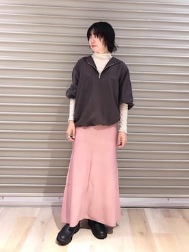 「IOSSELLIANI（イオッセリアーニ）のアイテム（アクセサリー）」を使った、noriさん（レディース・155cm）の秋コーディネート