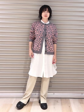 「IOSSELLIANI（イオッセリアーニ）のアイテム（アクセサリー）」を使った、noriさん（レディース・155cm）の秋コーディネート