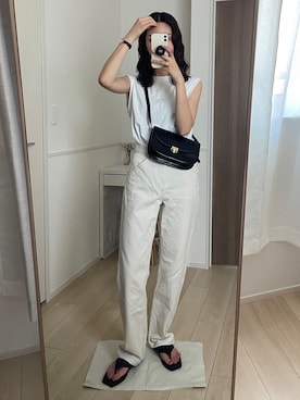 「ADAM ET ROPE'（アダムエロペ）のラウンドクロスボディーバッグ（ショルダーバッグ）」を使った、non.さん（レディース・170cm）の秋コーディネート