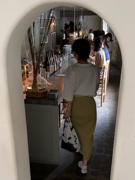 「coca（coca）（コカ）のシャリ感ニットリブスカート（スカート、イエロー系）」を使った、roroさん（レディース）の夏コーディネート