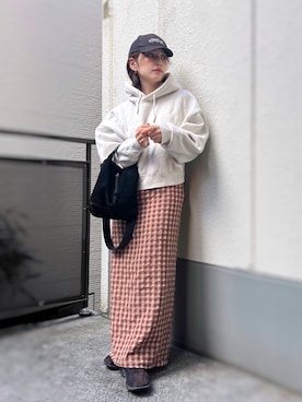 「アイテム（パーカー）」を使った、がじゅめさん（レディース・151cm）の秋コーディネート