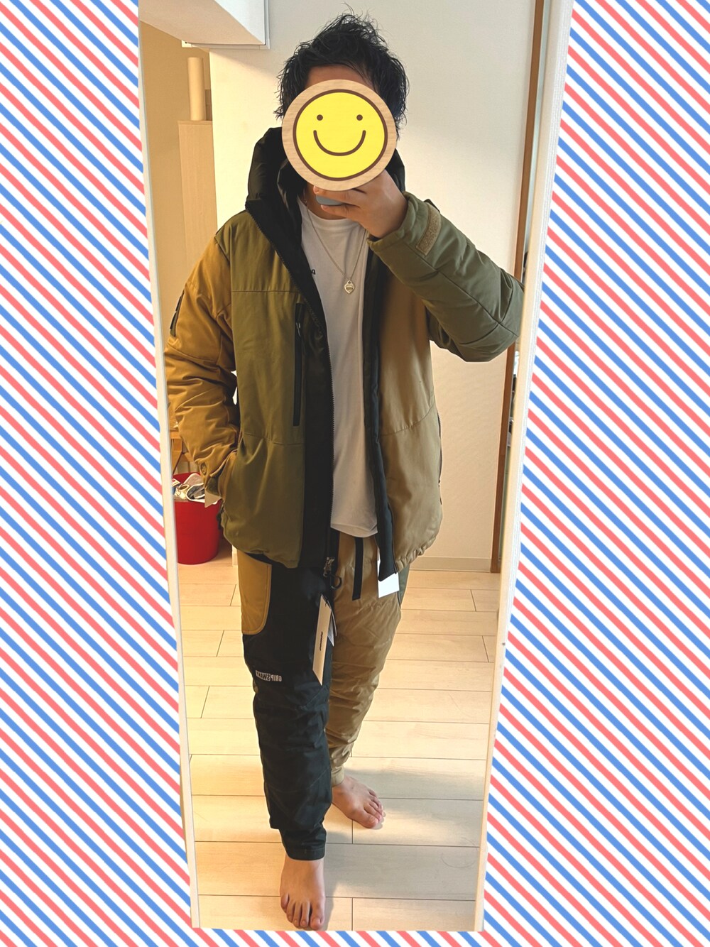「キャンプコーデ、キャンプ行きたい、キャンプスタイル、キャンプ男子、グリップスワニー、アトモス別注、ティファニー」｜「patagoniaの【Patagonia/パタゴニア】ロゴプリントクルーネックロングTシャツ（Tシャツ/カットソー、ホワイト系）」を使った、たかふみさん（メンズ・182cm）の冬コーディネートの1枚目の写真