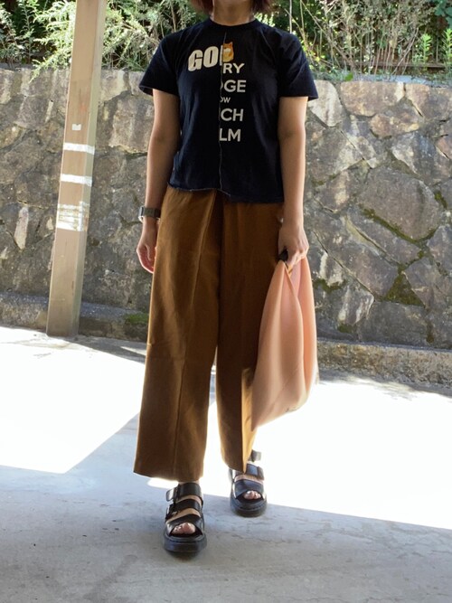 Meg Iwamotoさんのコーディネート