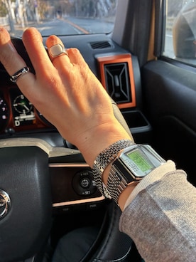 「TIMEX（タイメックス）のアイテム」を使った、Meg Iwamotoさん（レディース・162cm）の冬コーディネート