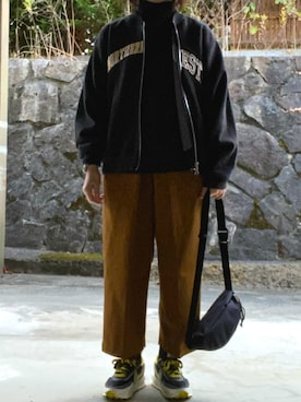 「wiffle（ウィッフル）のアイテム」を使った、Meg Iwamotoさん（レディース・163cm）の秋コーディネート