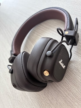 「Marshall（マーシャル）のアイテム」を使った、Meg Iwamotoさん（レディース・162cm）の冬コーディネート