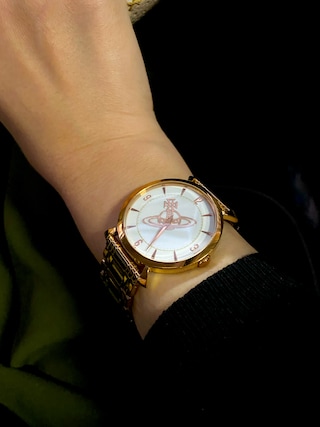 Vivienne Westwood(ヴィヴィアンウエストウッド)の「VIVIENNE