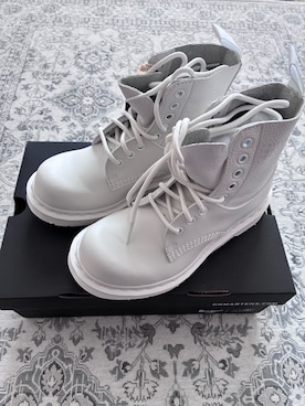 Meg Iwamotoさんのコーディネート