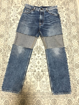 「Maison Margiela（メゾンマルジェラ）のアイテム（デニムパンツ、ブルー系）」を使った、Meg Iwamotoさん（レディース・162cm）の冬コーディネート