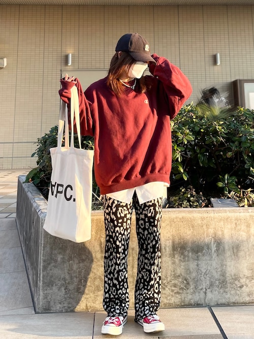 𝗸𝗼𝗺𝗮 低身長 スウェットを使ったコーディネート Wear