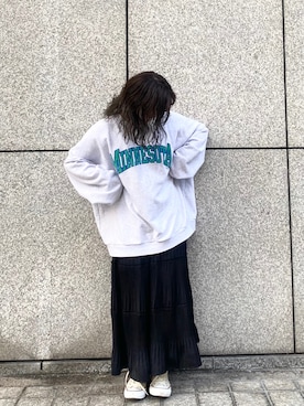 「いいね返し」｜「アイテム（スウェット）」を使った、𝗸𝗼𝗺𝗮さん（レディース・145cm）の春コーディネート