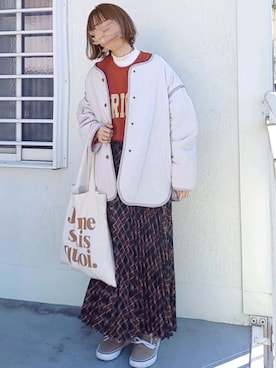 「フリルネック」｜「アイテム（ジャケット/アウター）」を使った、piiiikoさん（レディース・152cm）の冬コーディネート