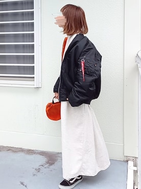 「nugu」｜「アイテム（MA-1）」を使った、piiiikoさん（レディース・152cm）の秋コーディネート