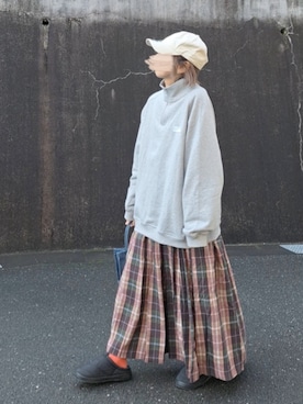 「アイテム（スリッポン）」を使った、piiiikoさん（レディース・152cm）の秋コーディネート