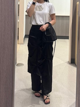 ®️さんの（AZUL by moussy | アズールバイマウジー）を使ったコーディネート