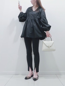 「Valextra（ヴァレクストラ）のアイテム」を使った、natsuさん（レディース・162cm）の春コーディネート