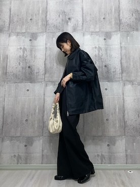 「tiptop」｜「アイテム（ブルゾン）」を使った、HITOMIさん（レディース・155cm）の秋コーディネート