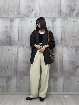 「アイテム（パンプス）」を使った、HITOMIさん（レディース・155cm）の秋コーディネート