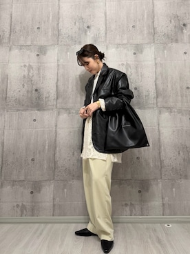 「アイテム（パンプス）」を使った、HITOMIさん（レディース・155cm）の冬コーディネート