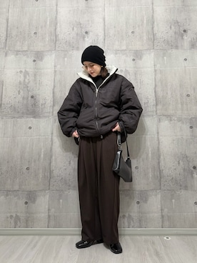 「アイテム（ブルゾン）」を使った、HITOMIさん（レディース・155cm）の冬コーディネート