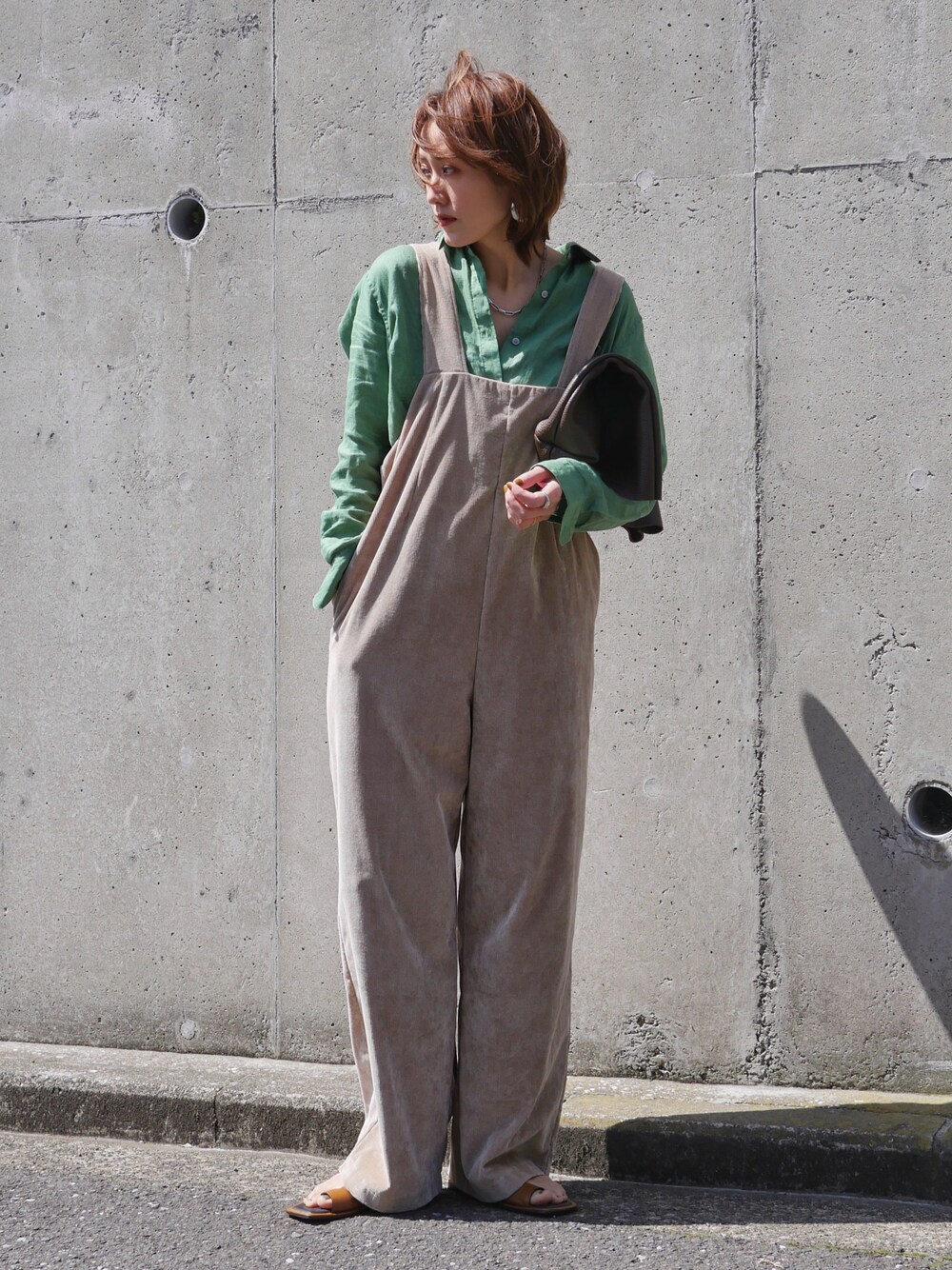 【Audrey and John Wad by 金子三記】コーデュロイサロペット Audrey and John Wad by 金子三記】シャンブレーコーデュロイ